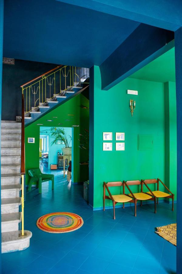 La Bougainville Tuscan Riviera B&B เวียเรจโจ ภายนอก รูปภาพ