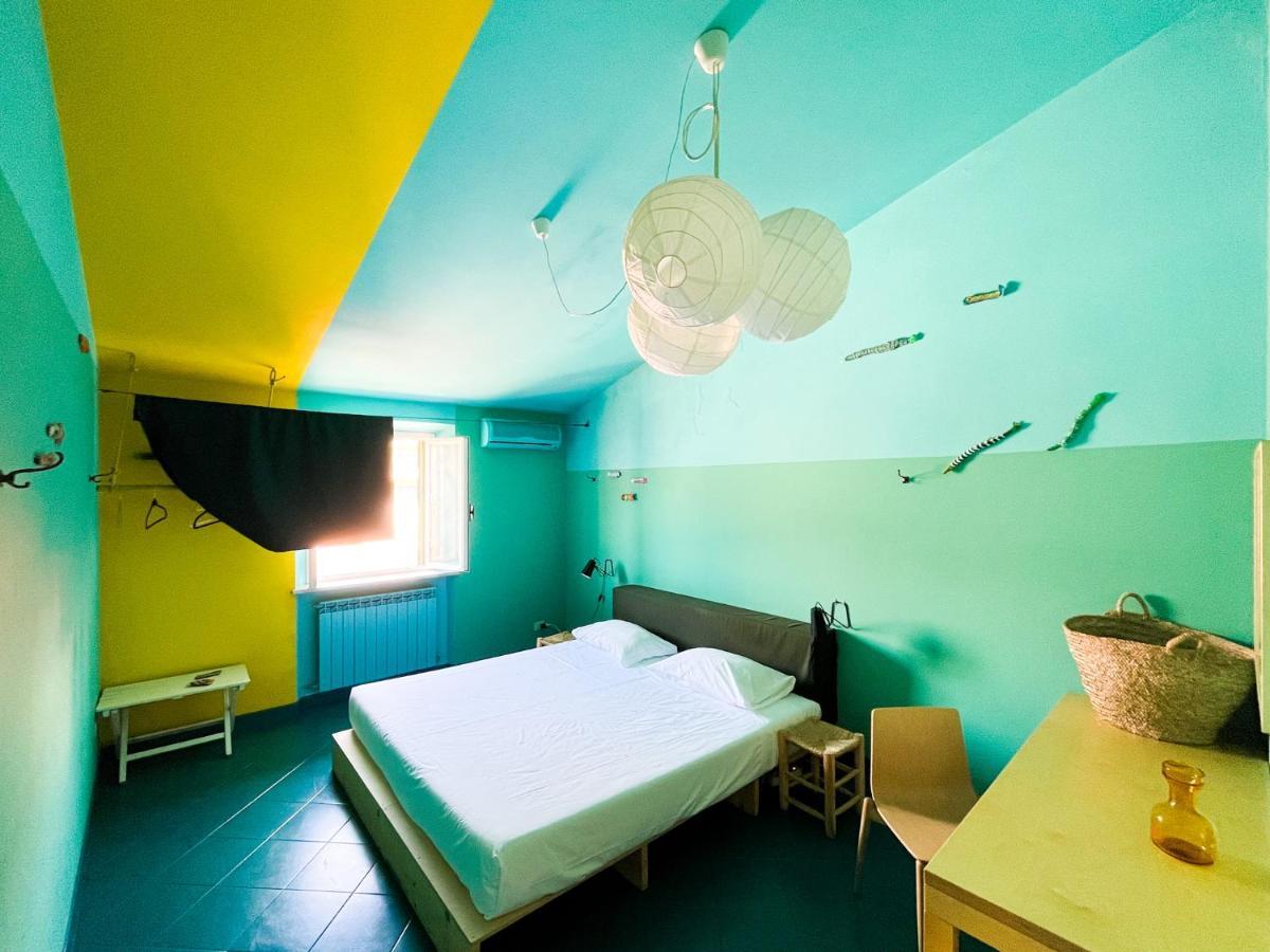 La Bougainville Tuscan Riviera B&B เวียเรจโจ ภายนอก รูปภาพ
