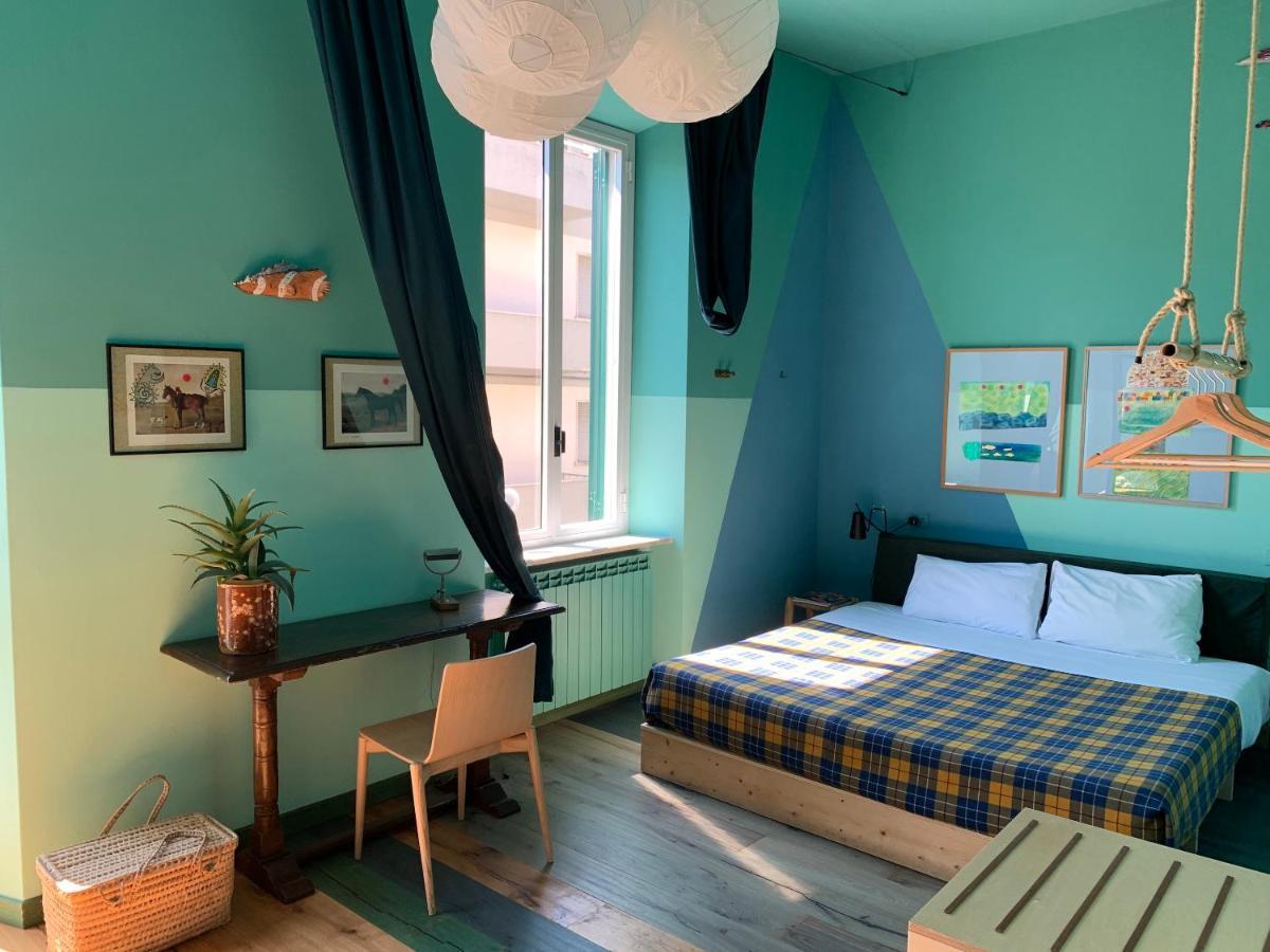 La Bougainville Tuscan Riviera B&B เวียเรจโจ ภายนอก รูปภาพ